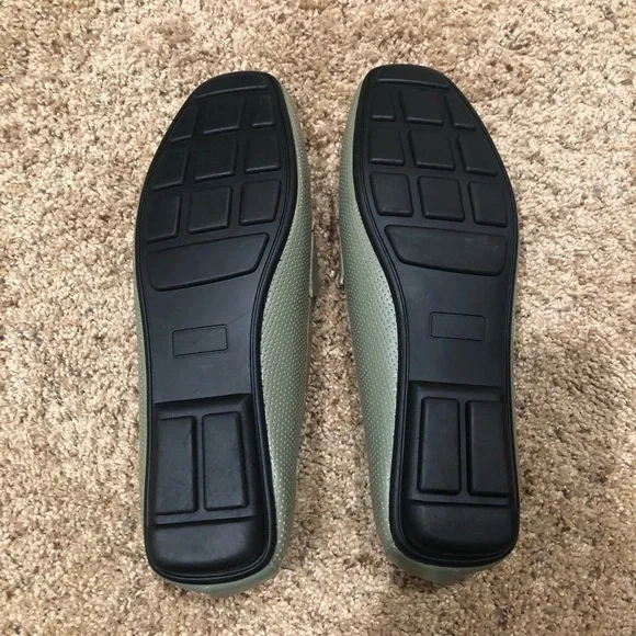 Boston Design Studio Loafers/ NWOB/ olive green / woman’s size 10 W - Picture 9 of 9